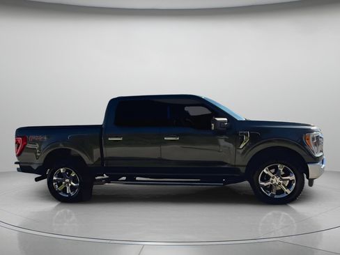 Certified 2021 Ford F150 XLT w/ Equipment Group 302A High image 33