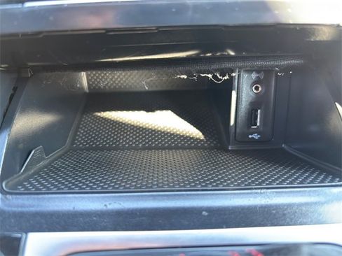 Used 2018 Volkswagen GTI SE image 23