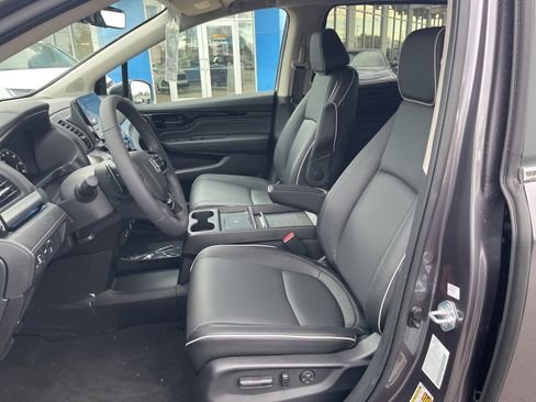 New 2026 Honda Odyssey Touring image 27