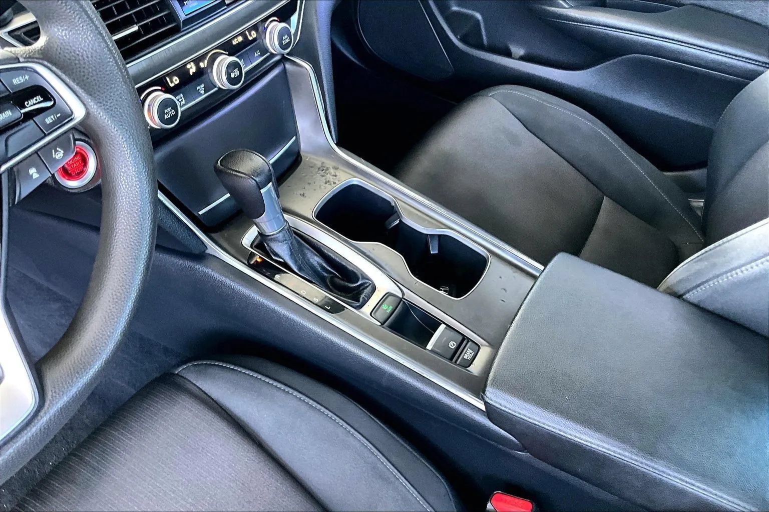 Used 2019 Honda Accord LX image 15