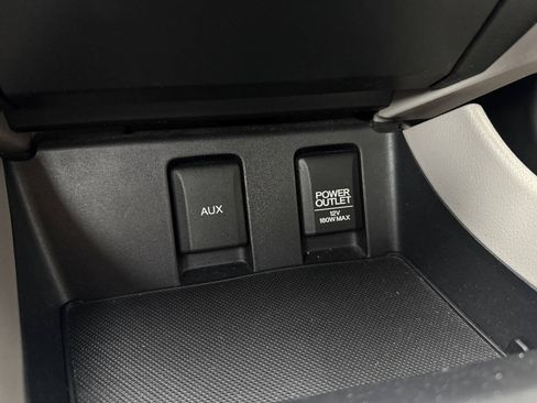 Used 2013 Honda Civic LX image 17