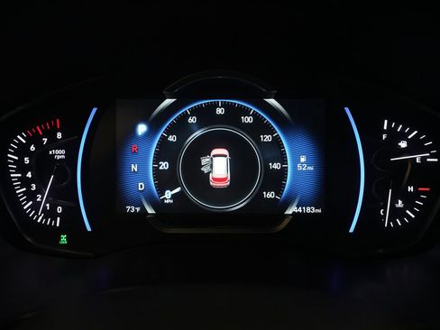 Used 2020 Hyundai Santa Fe Limited AWD/4WD image 2