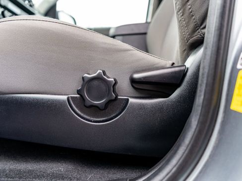 Certified 2023 Toyota Tacoma SR image 19