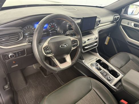 Used 2023 Ford Explorer Timberline w/ Timberline Technology Package AWD/4WD image 19