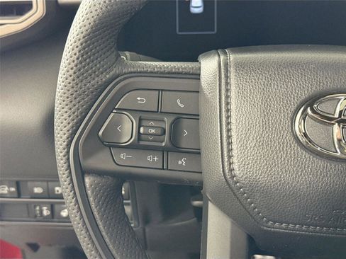 Used 2025 Toyota Sequoia SR5 image 18