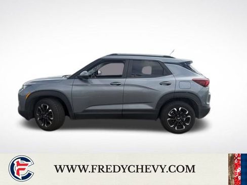 Used 2021 Chevrolet TrailBlazer LT image 8