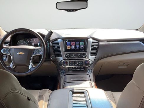 Used 2020 Chevrolet Tahoe Premier AWD/4WD image 12