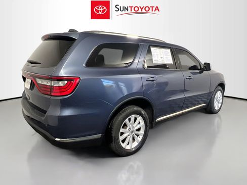 Used 2019 Dodge Durango SXT image 4
