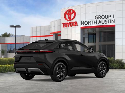 New 2026 Toyota C-HR AWD/4WD image 10