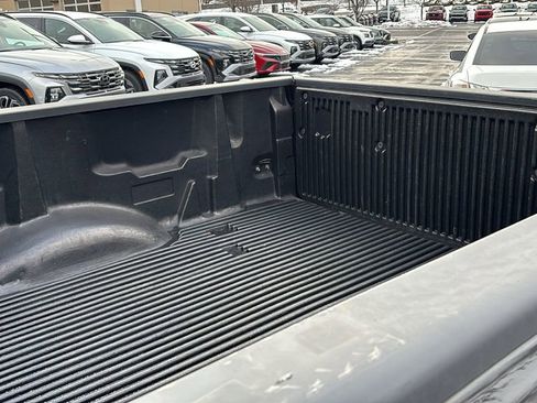 Used 2012 Nissan Titan SV w/ SV Value Truck Pkg image 28