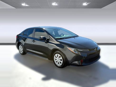 Certified 2022 Toyota Corolla L image 7
