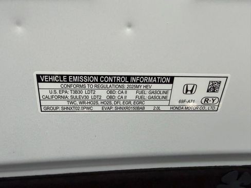 Used 2025 Honda CR-V Sport-L image 36