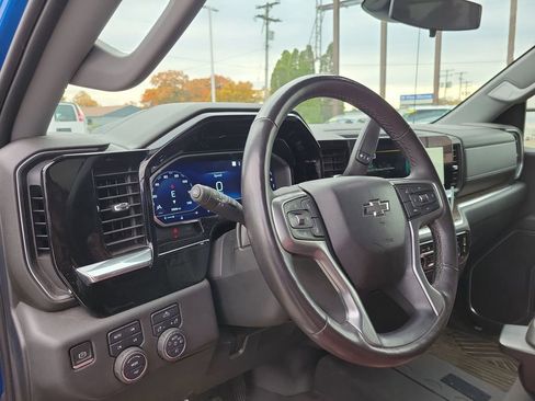 Used 2022 Chevrolet Silverado 1500 RST image 19