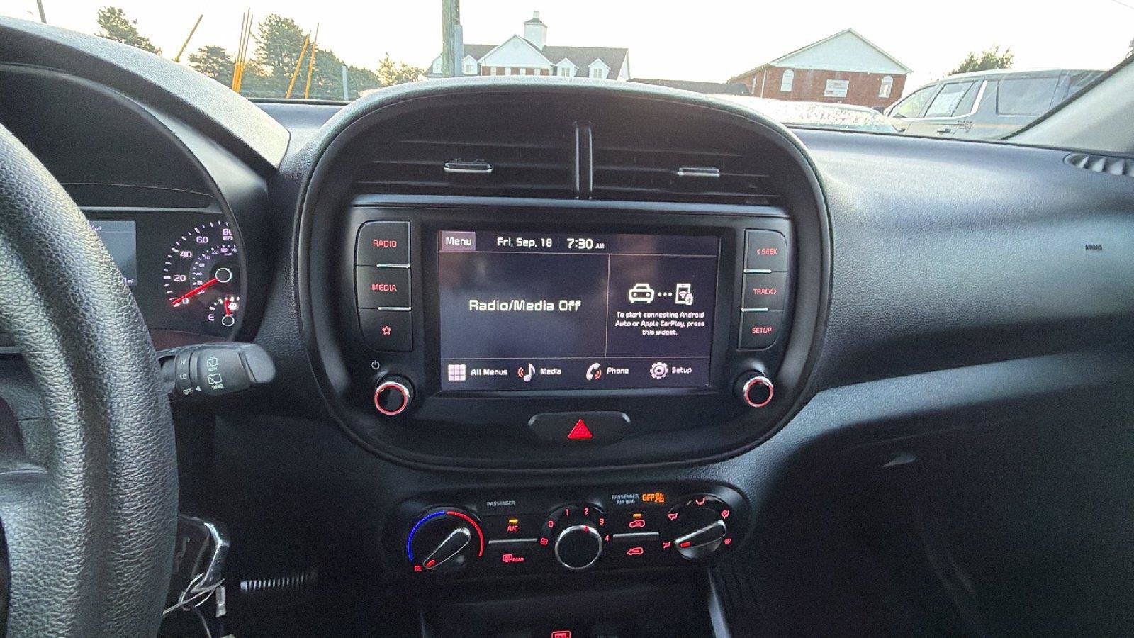 Used 2022 Kia Soul LX FWD image 31