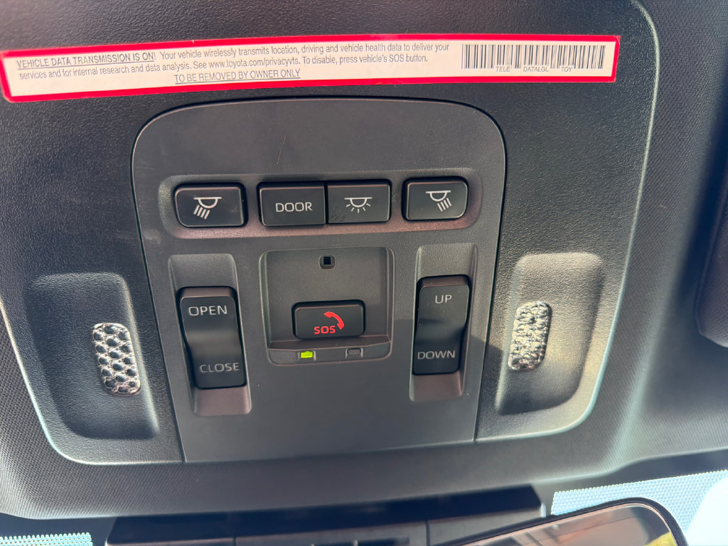 Used 2025 Toyota Camry SE w/ Convenience Package FWD image 36
