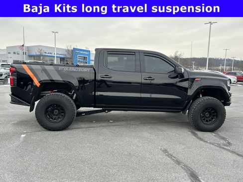 Used 2025 Chevrolet Silverado 1500 LTZ image 8