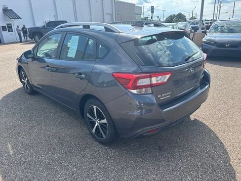 Used 2019 Subaru Impreza 2.0i Premium AWD/4WD image 4