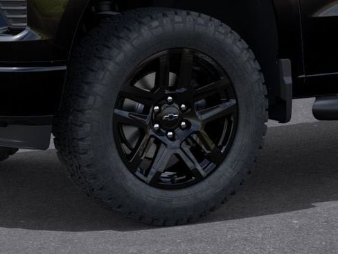 New 2026 Chevrolet Silverado 1500 RST w/ RST All Star Premium Package AWD/4WD image 9