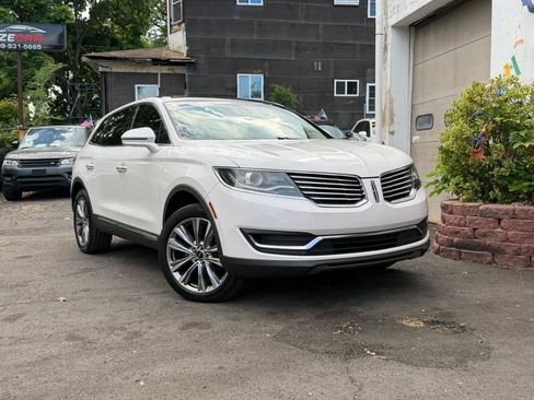 Used 2016 Lincoln MKX Reserve w/ Climate Package AWD/4WD image 16