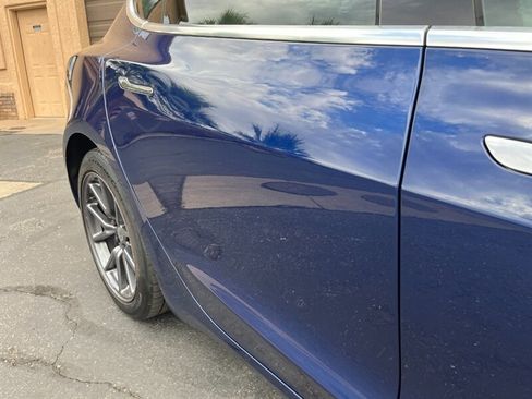 Used 2018 Tesla Model 3 Long Range AWD/4WD image 27