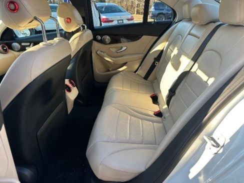 Used 2015 Mercedes-Benz C 300 4MATIC Sedan image 28