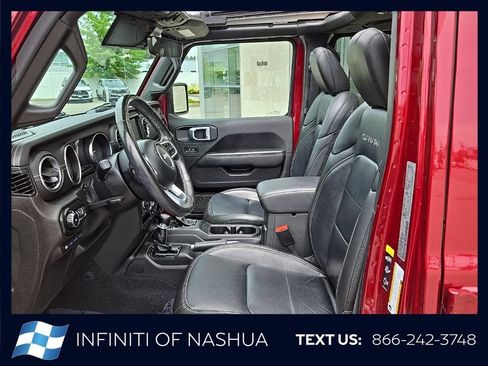 Used 2021 Jeep Wrangler Unlimited Sahara w/ Cold Weather Group AWD/4WD image 3