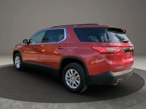 Used 2020 Chevrolet Traverse LT w/ LPO, Cargo Package AWD/4WD image 3