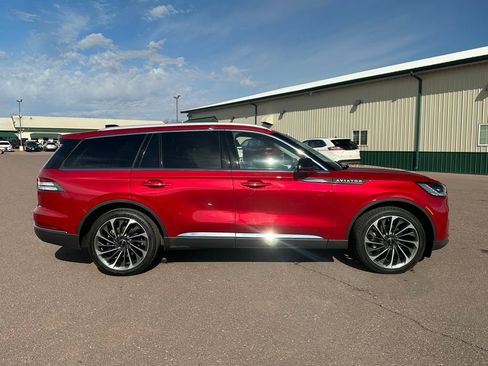 Used 2025 Lincoln Aviator Reserve w/ Equipment Group 201A image 37