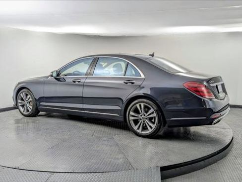 Used 2018 Mercedes-Benz S 450 4MATIC Sedan w/ Premium Package image 4