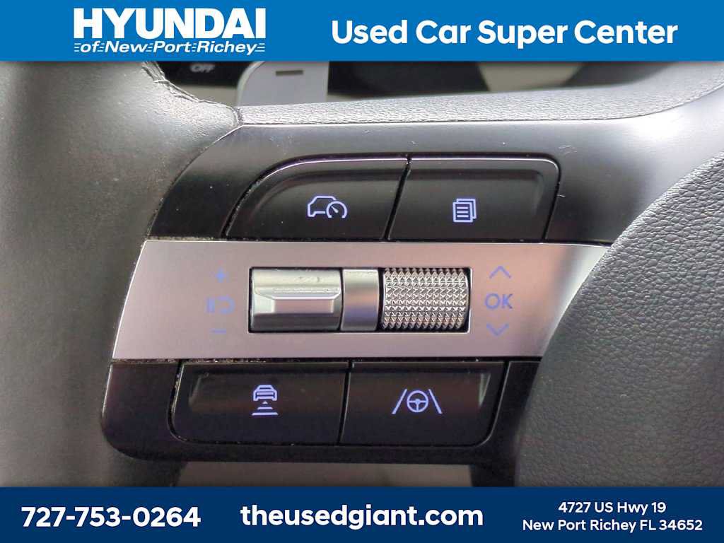 Used 2025 Hyundai Tucson Limited FWD image 30