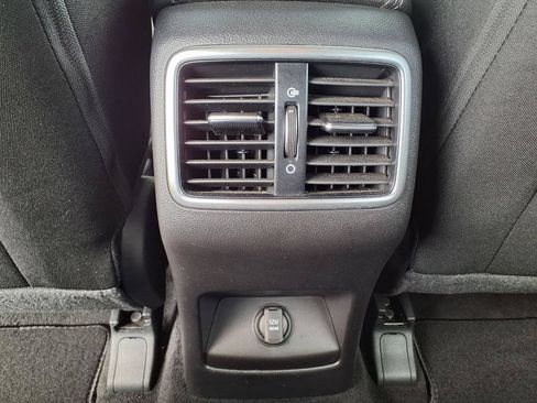 Used 2020 Kia Sportage LX FWD image 16