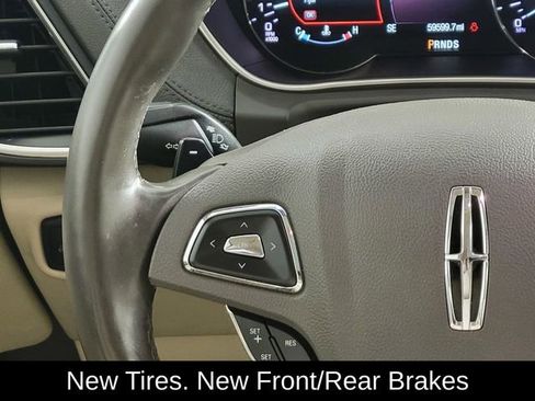 Used 2018 Lincoln MKX Reserve image 26