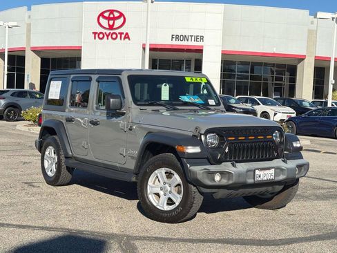 Used 2019 Jeep Wrangler Unlimited Sport S image 1