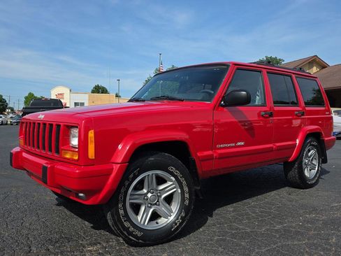 Used 2000 Jeep Cherokee Classic AWD/4WD image 1