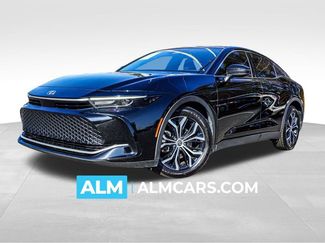 Used 2023 Toyota Crown XLE video 1