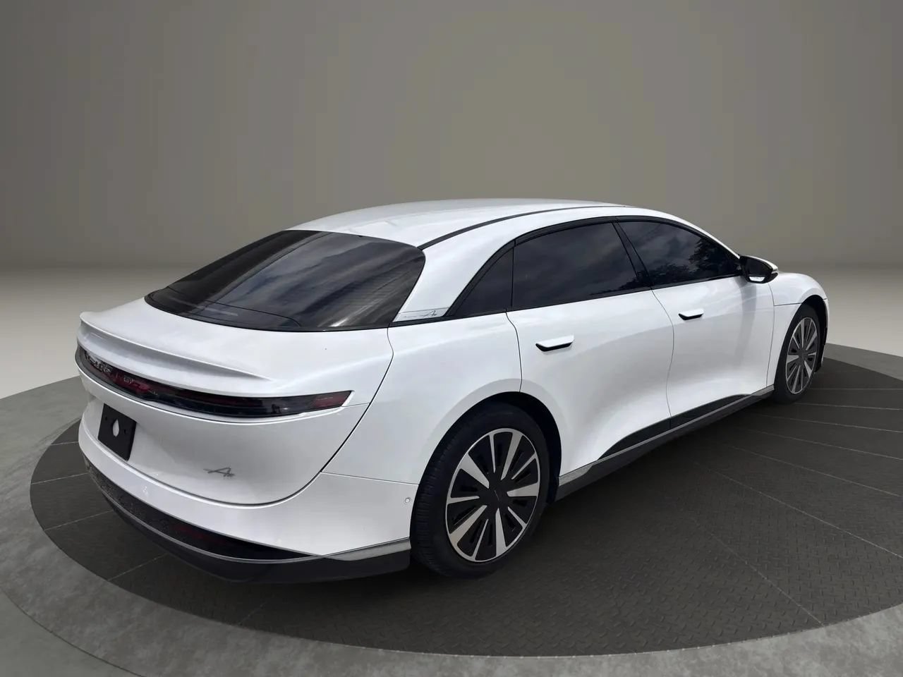 Used 2023 Lucid Air Pure AWD/4WD image 5