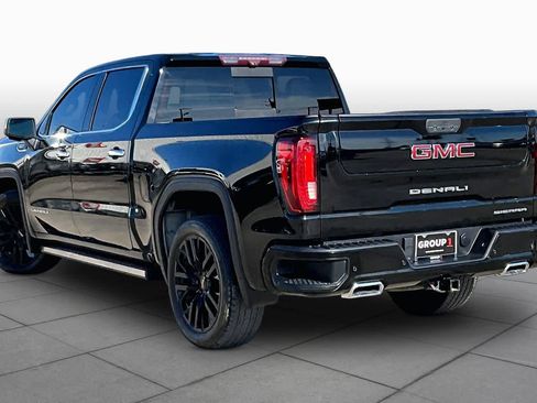 Used 2021 GMC Sierra 1500 Denali w/ Denali Ultimate Package AWD/4WD image 12