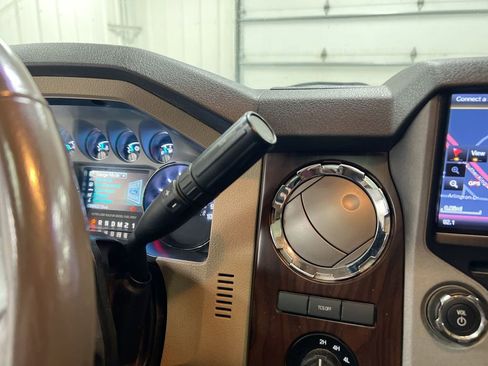 Used 2013 Ford F350 Lariat w/ Lariat Ultimate Pkg image 13