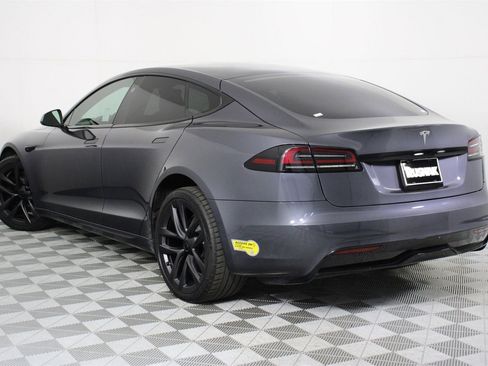 Used 2022 Tesla Model S image 3