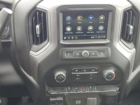 Used 2019 Chevrolet Silverado 1500 Custom Trail Boss AWD/4WD image 30