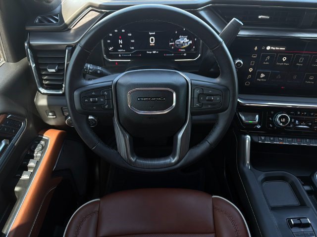 Used 2025 GMC Sierra 2500 Denali Ultimate AWD/4WD image 15