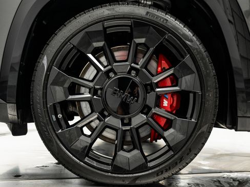 Used 2025 BMW XM Label Red image 10