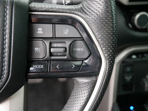 Used 2024 Toyota Tundra Limited image 29