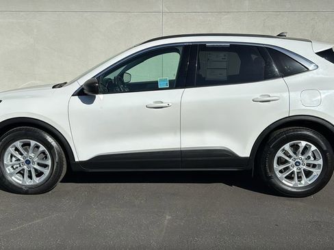 Certified 2022 Ford Escape SE image 5