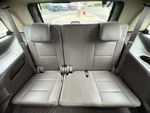 Used 2019 GMC Yukon Denali w/ Denali Ultimate Package image 19