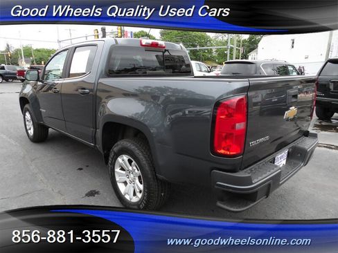 Used 2017 Chevrolet Colorado LT w/ LT Convenience Package RWD image 7