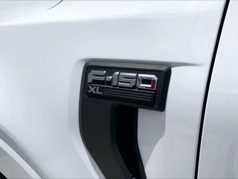 Used 2022 Ford F150 XL w/ Equipment Group 101A High RWD image 7