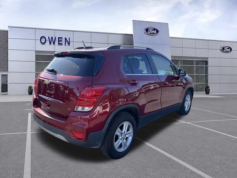 Used 2019 Chevrolet Trax LT FWD image 5