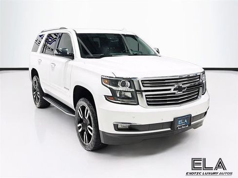 Used 2019 Chevrolet Tahoe Premier RWD image 2