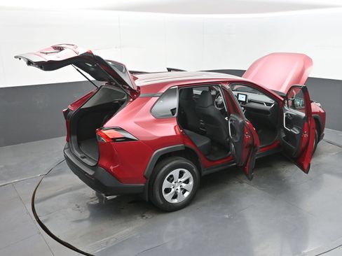 Used 2023 Toyota RAV4 LE FWD image 47